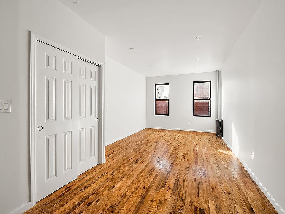 1st image of 1968 3rd Ave APT 13