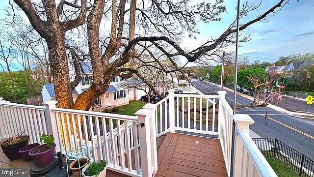 367 N Main St — Photo 18