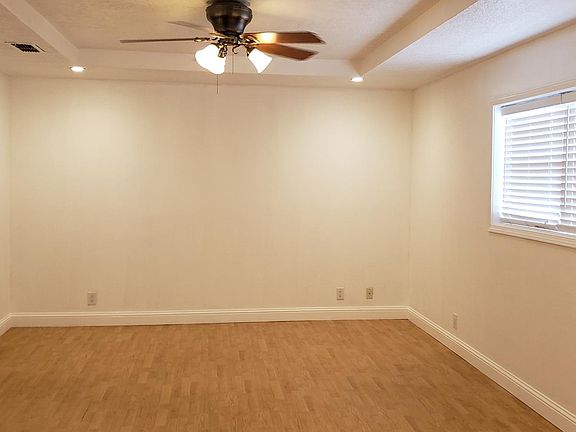 2nd image of 125 Cactus Dr