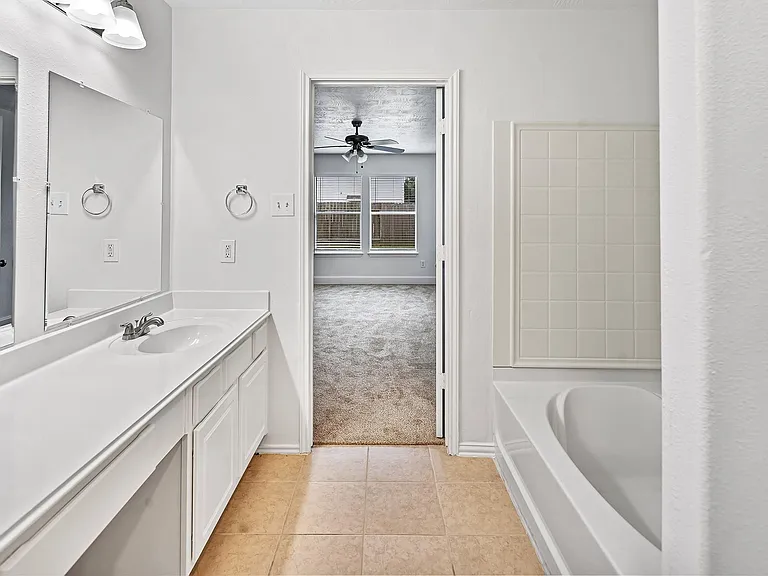 11338 Moonlight Ridge Dr — Photo 23