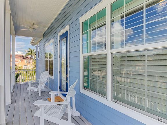 3rd image of 1011 Gulf Winds Way