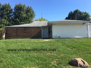 5883 Troy Villa Blvd, Dayton, OH 45424