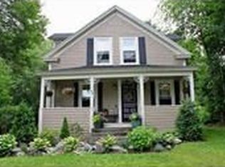 82 E Main St, Northborough, MA 01532