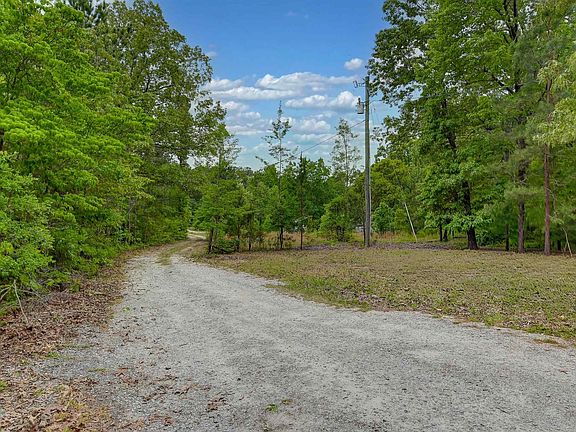 3rd image of 972 Gary Goff Rd