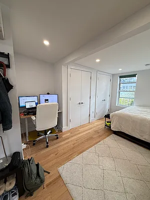 Rented by Owner | media 9