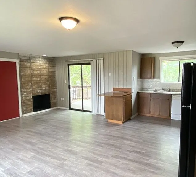 4208 N Crown Ave #2 — Photo 6