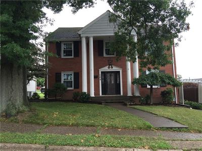 108 Cherry Ave, Houston, PA, 15342
