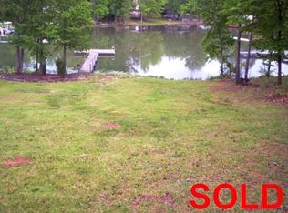 642 Hollaway Cove Rd, Newberry, SC 29037