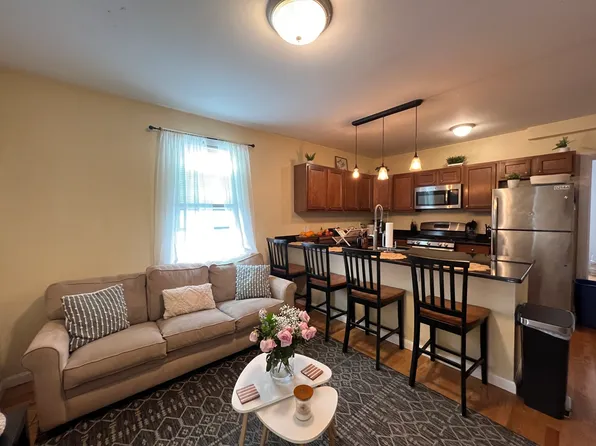 25 Gorham St #1, Somerville, MA 02144