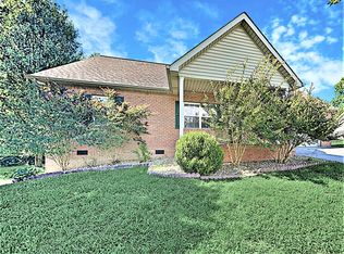 4727 Cabbage Ln, Knoxville, TN 37938