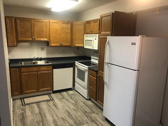 2nd image of 10427 Briarbend Dr APT 5
