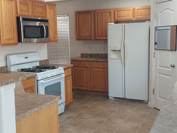 2nd image of 1391 Anasazi Ct