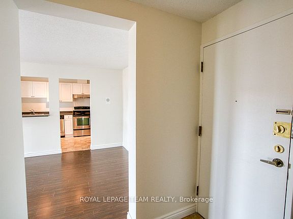 4th image of 1505 Baseline Rd #1013
