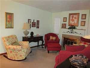 3rd image of 3009 Oaklawn St