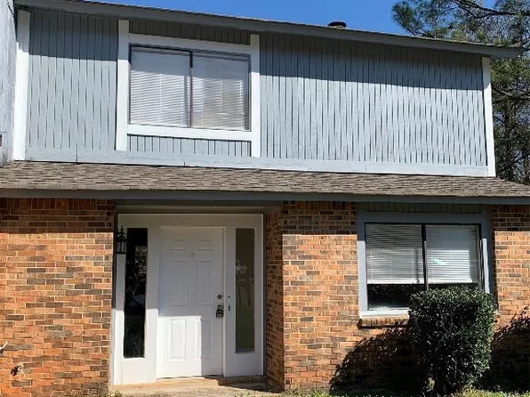 43 Glenwood Ct, Millbrook, AL 36054