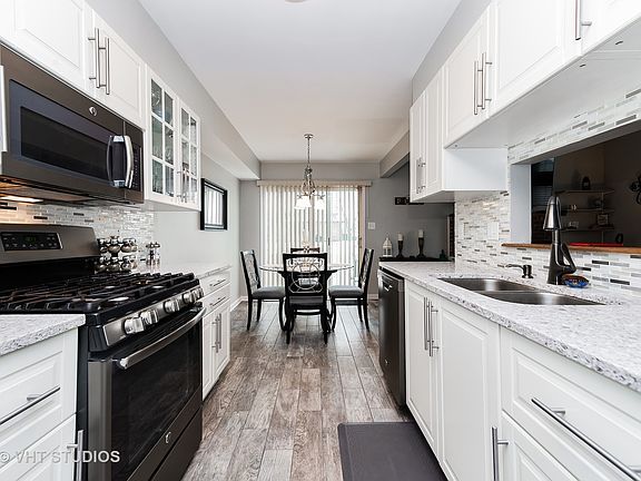 5th image of 8434 Westberry Ln