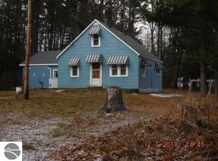 1110 W 1st St, Tawas City, MI 48763