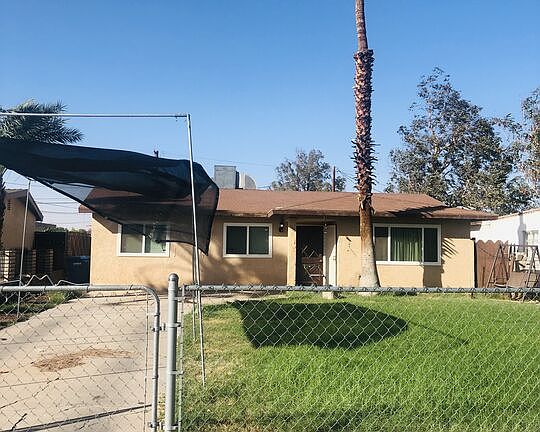 2nd image of 350 Magnolia Ave