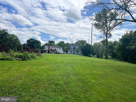 3rd image of 45 Meadow Rd