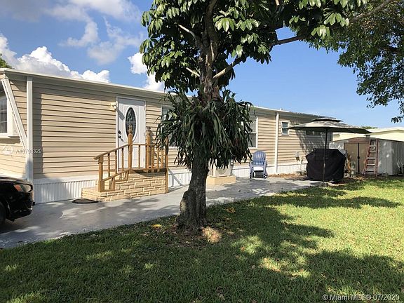 2nd image of 5301 SW 35th Mnr