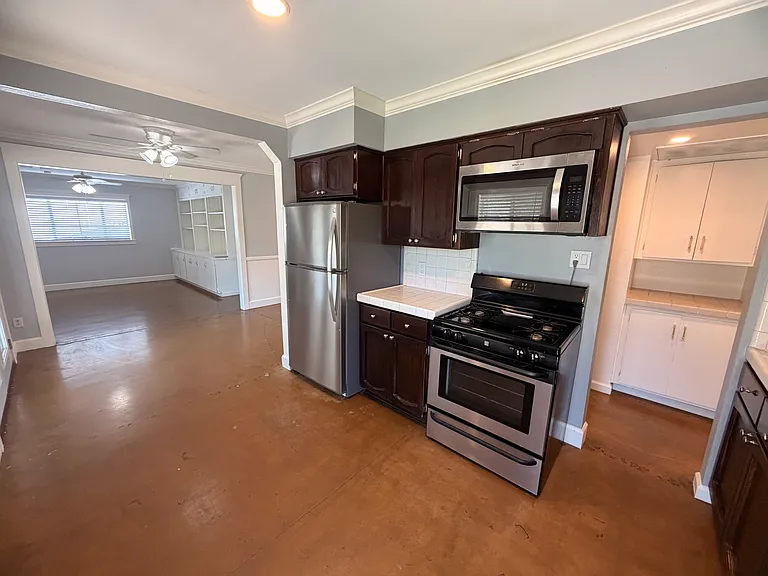 3419 E Turney Ave — Photo 6