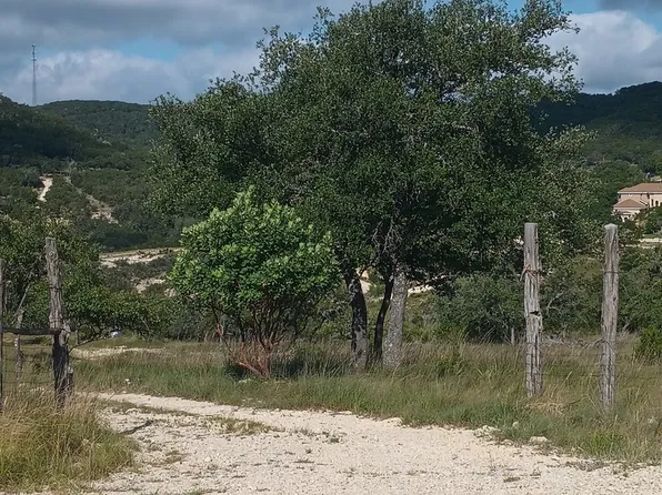 761 W Bear Springs Rd LOT 153, Pipe Creek, TX 78063