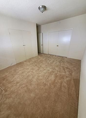 1st image of 1148 W Huntington Dr #23