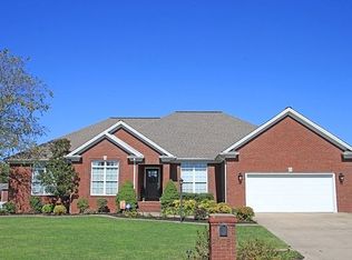 275 Peppers Mill Dr, Paducah, KY 42001