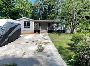 1138 Trollinger Rd, Graham, NC 27253