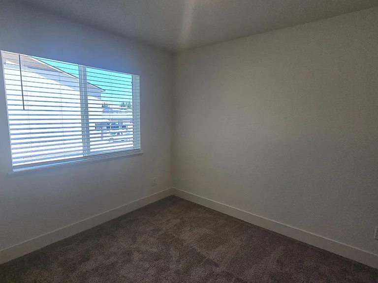 5854 Altitude St — Photo 25