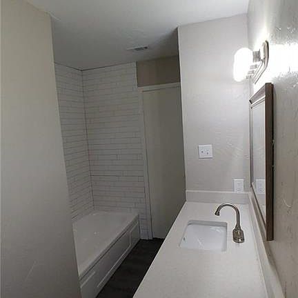 3rd image of 1100 Providence Ct