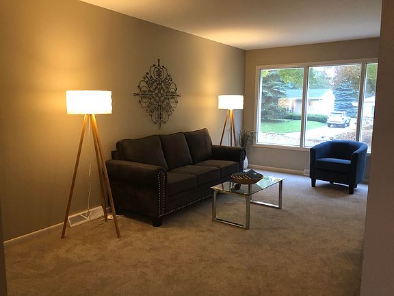 4th image of 4072 N 96th St
