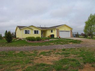 9701 Cherry Wood Ln, Cheyenne, WY 82009