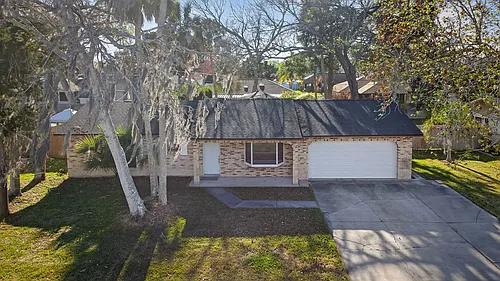 1956 Red Cedar Cir Photo 1