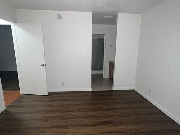 5th image of 7223 Winterwillow Ct
