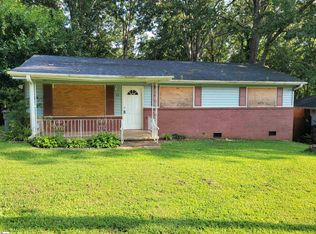 13 Glen Haven Ct, Greenville, SC 29611