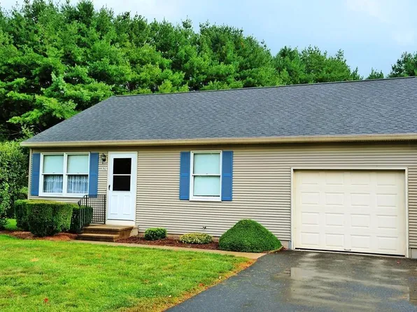 102 N Maple St APT 7C, Enfield, CT 06082