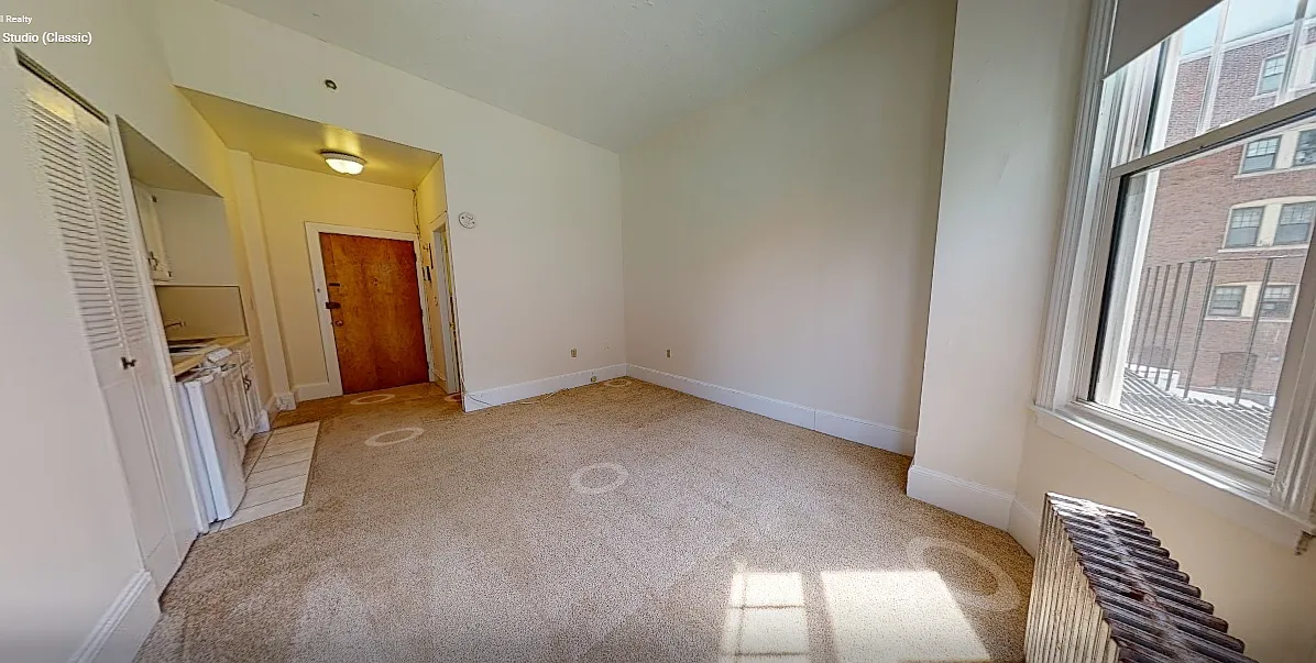 Studio, 255 sqft, $2,325 — Photo 2