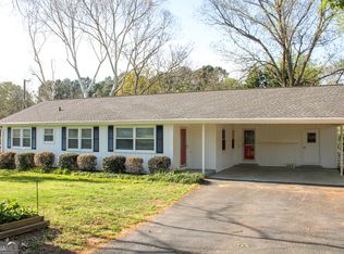 20 Valley Hill Rd, Griffin, GA