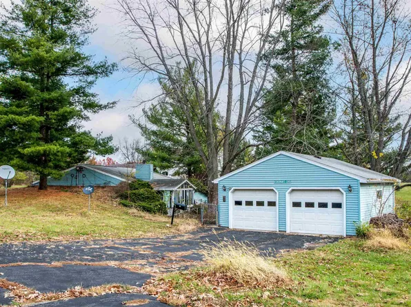 496 County Road 2570 Rd E, El Paso, IL 61738