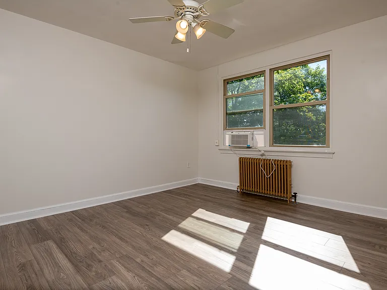3937 S St SE #308 — Photo 9