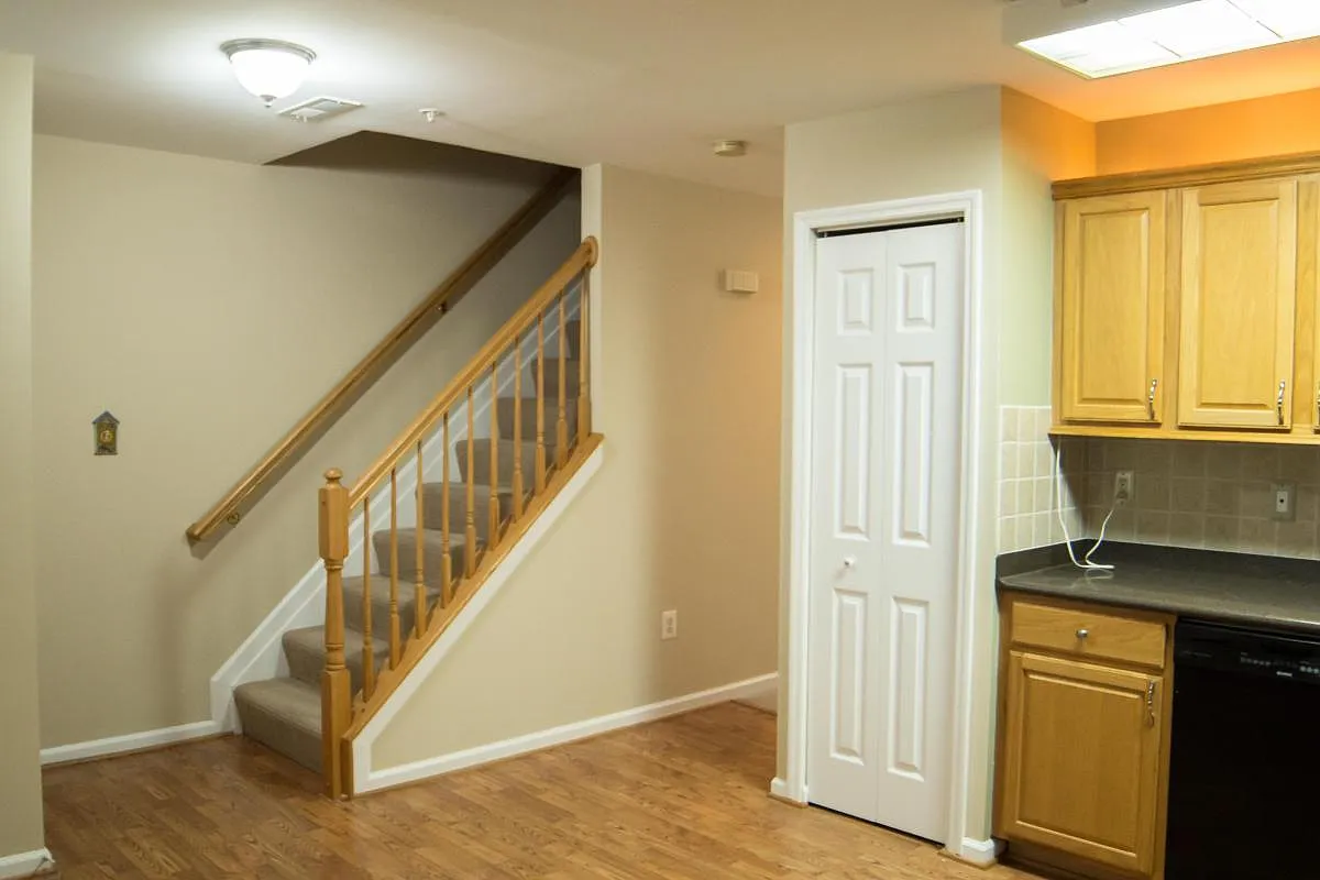 3 bed, 1707 sqft, $2,700 — Photo 4