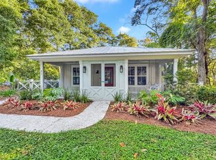 611 Calhoun St, Fernandina Beach, FL 32034