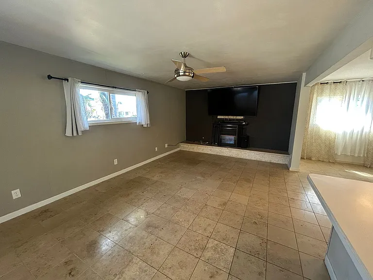 4167 Willamette Ave — Photo 9