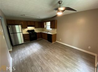 5875 Summerglen Ln #5, Atlanta, GA 30349
