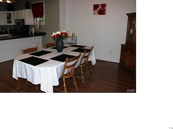 5th image of 316 N Galloway St