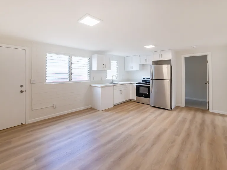 Beautifully designed kitchen open spacious living room