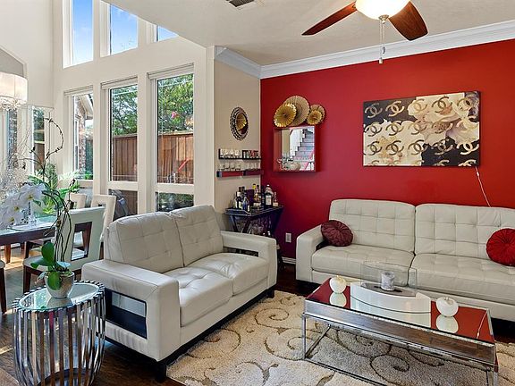 5th image of 18844 Park Grove Ln