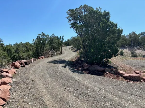 46 Los Suenos Rd, Sandia Park, NM 87047