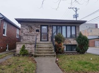 3213 N Overhill Ave, Chicago, IL 60634
